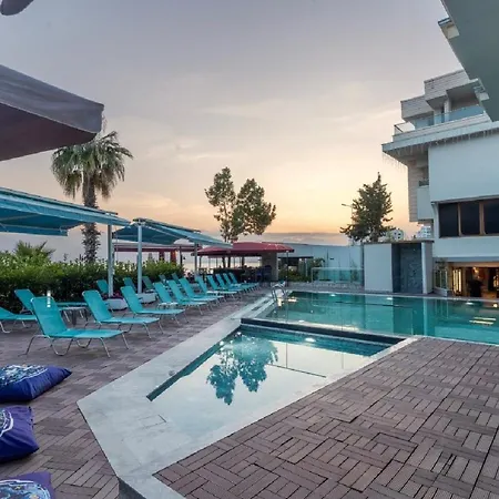 Tema 242 Hotel-3